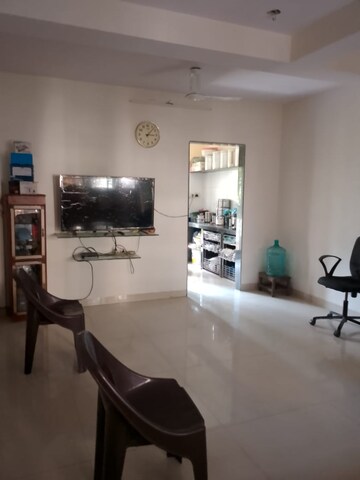 Master Bedroom in 1 BHK Apartment at Vakola – for Rent