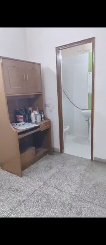 2 BHK Builder Floor For Rent in Mehrauli
