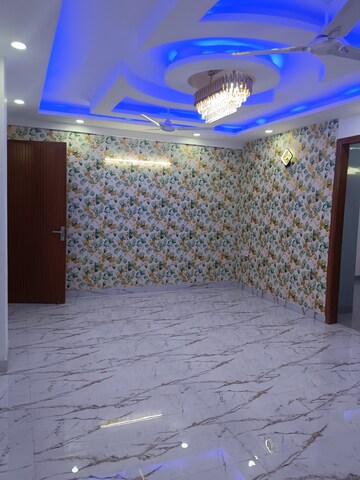 Bedroom in 4 BHK Builder Floor at Panchsheel Vihar – for Rent