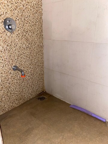 Bathroom in 1 BHK Apartment at Lodha Palava City, Dombivli East – for Sale