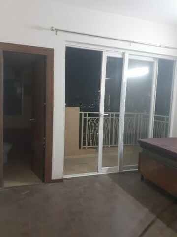 Room in 2 BHK Apartment at Mahagun Mywoods III, Sector 16c Greater Noida – for Sale