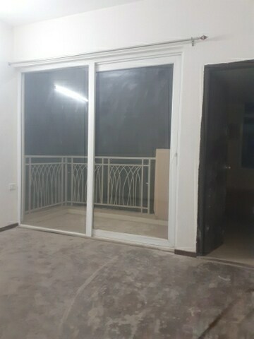 Room in 2 BHK Apartment at Mahagun Mywoods III, Sector 16c Greater Noida – for Sale