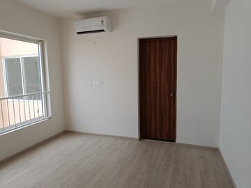 2 BHK Apartment For Rent in Shapoorji Pallonji Joyville Gurgaon, Sector 102