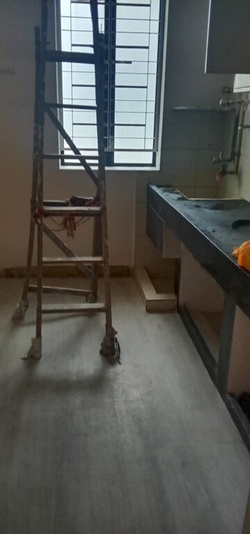 Staircase in 1 BHK Apartment at Santacruz West – for Rent