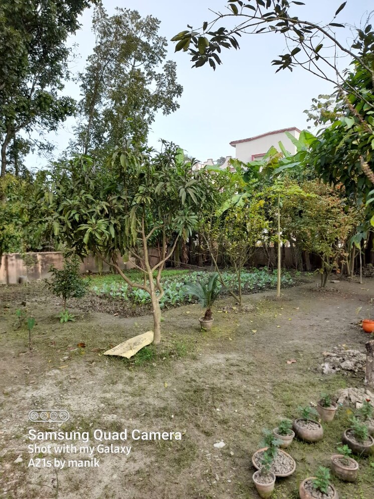 Master Bedroom, joka-metro-city-1 5 Bedroom 3000 Sq.Ft. Independent House In Thakurpukur Kolkata 8033251