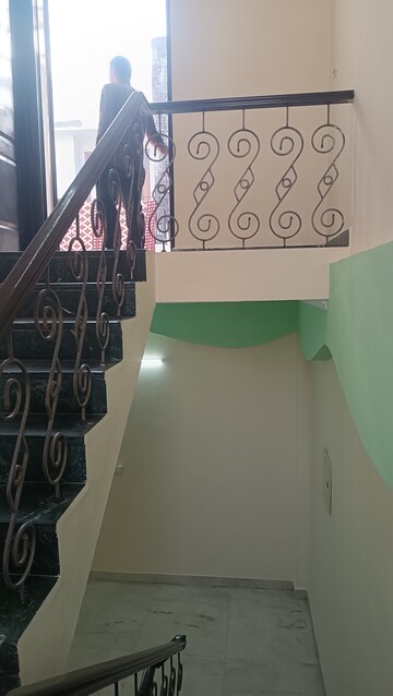 Staircase in 4 BHK Independent House at RWA Apartments Sector 47, Sector 47 – for Rent