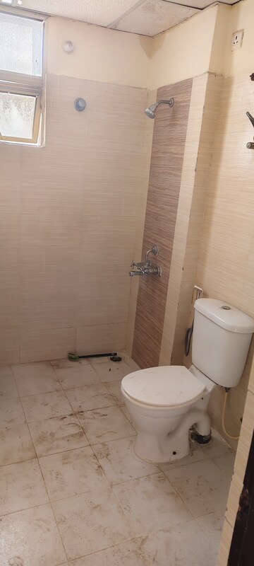 Bathroom in 3 BHK Apartment at Omaxe Residency, Gomti Nagar – for Rent
