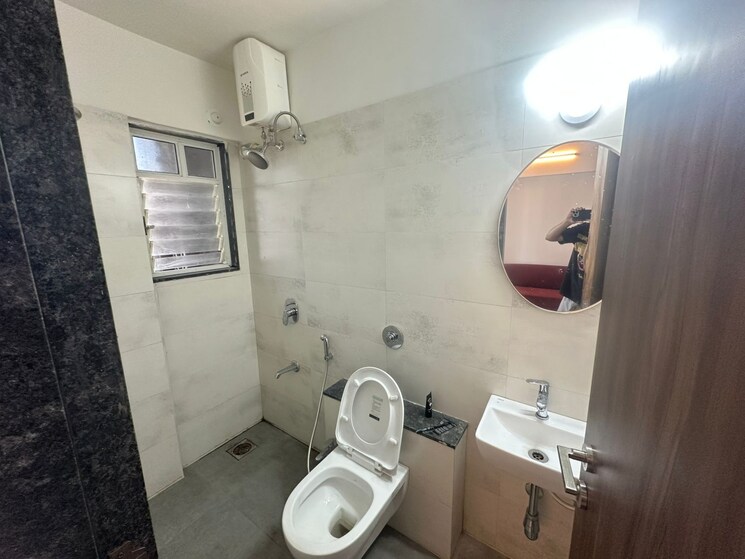 Bathroom, sagar-park-wadgaon-sheri 1 Bedroom 650 Sq.Ft. Apartment In Wadgaon Sheri Pune 8033374