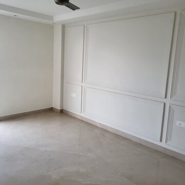 Building Lobby in 4 BHK Builder Floor at Ram Vihar – for Sale