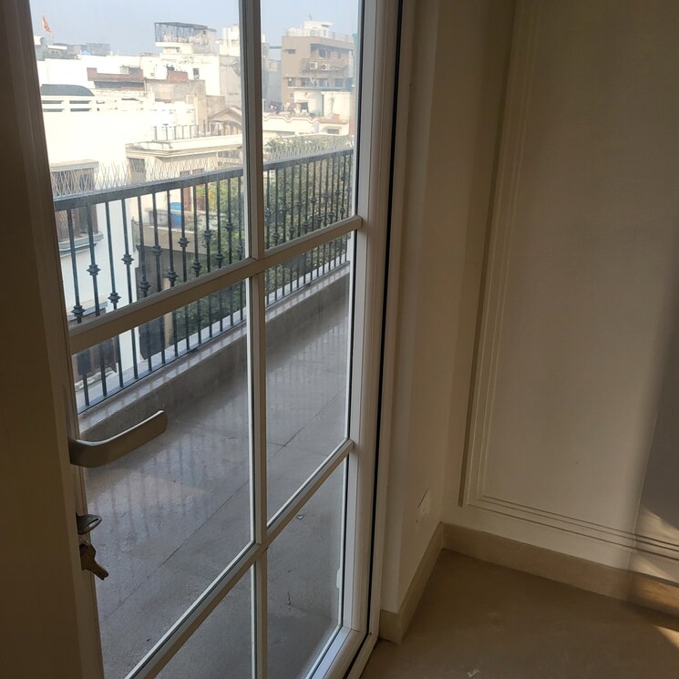 undefined, ram vihar 4 Bedroom 250 Sq.Yd. Builder Floor In Ram Vihar Delhi 8033372