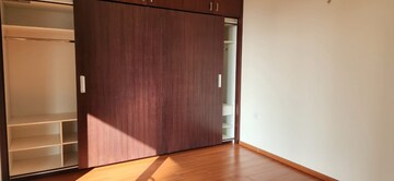 Room in 4 BHK Apartment at Chintels Serenity, Sector 109 – for Rent