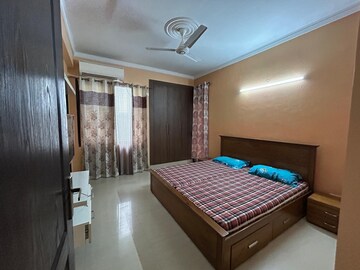 Bedroom in 2.5 BHK Apartment at Eldeco Aamantran, Sector 119 – for Rent
