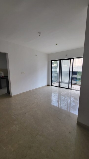 2.5 BHK Apartment For Rent in Lodha Lakeshore Greens, Dombivli East