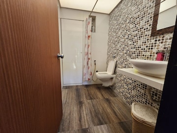 Bathroom in 3 BHK Apartment at Silver Arch Goregaon West, Goregaon West – for Rent
