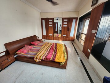 Bedroom in 3 BHK Apartment at Silver Arch Goregaon West, Goregaon West – for Rent