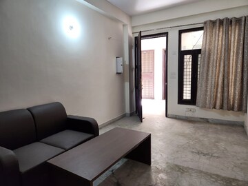 Living Room in 1 RK Builder Floor at Sushant Lok 3, Sector 57 – for Rent