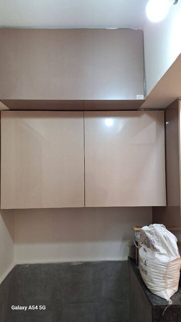 2 BHK Apartment – Nearby View at Kohinoor Sapphire 2, Tathawade - for Rent