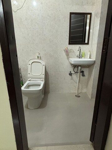 Bathroom in 1 RK Builder Floor at Sector 38 – for Rent