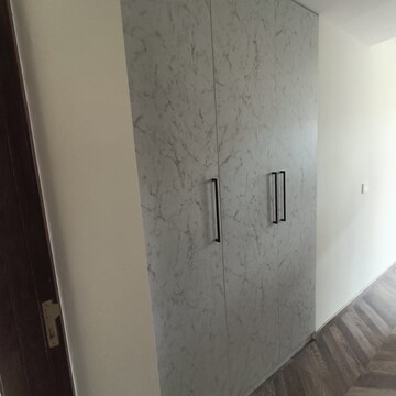 Bathroom in 3.5 BHK Apartment at Adani Samsara Vilasa, Sector 63 – for Rent