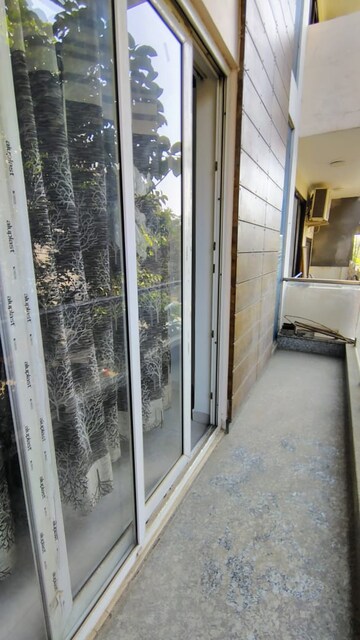 Balcony in 2 BHK Builder Floor at M3M Atrium, Sector 57 – for Rent