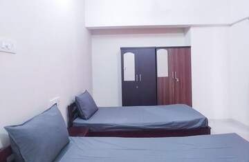 Room in  Pg at Thane West – for Rent
