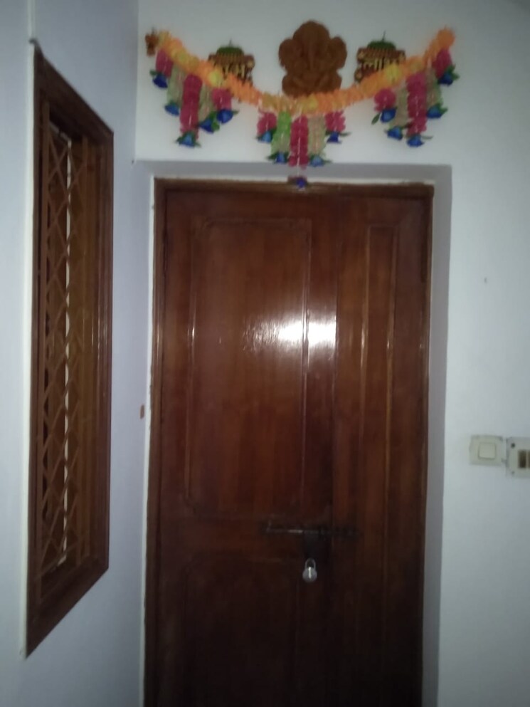 undefined, vasundhara enclave 3.5 Bedroom 1450 Sq.Ft. Apartment In Vasundhara Enclave Delhi 8033485