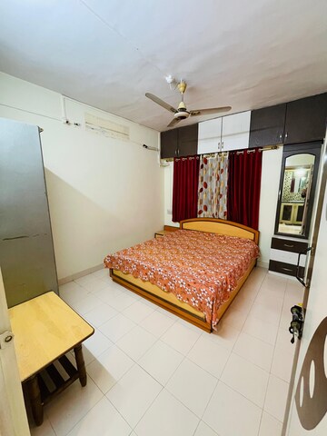 Bedroom in 2 BHK Apartment at Wadgaon Sheri – for Rent