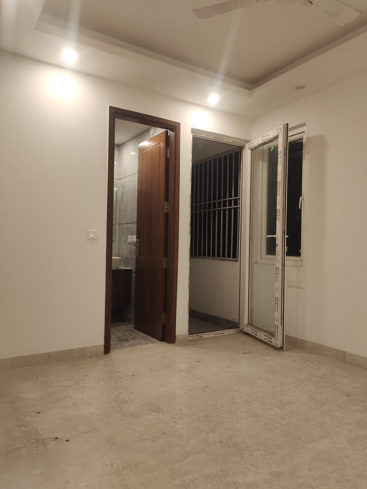 undefined, east of kailash 3 Bedroom 1125 Sq.Ft. Builder Floor In East Of Kailash Delhi 8033534