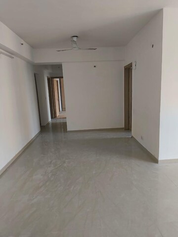 Room in 3 BHK Apartment at DLF New Town Heights I, Sector 90 – for Rent