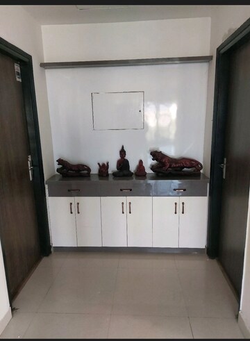 Kitchen in 3 BHK Builder Floor at BPTP Amstoria, Sector 102 – for Sale