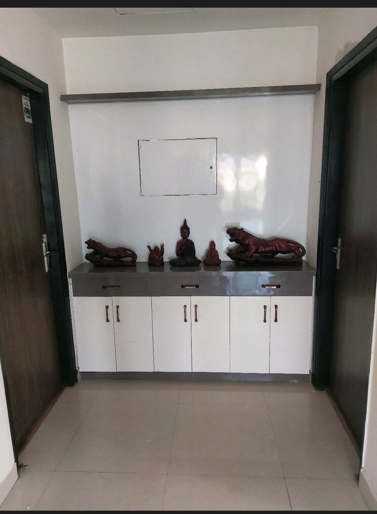 Kitchen, bptp-amstoria 3 Bedroom 303 Sq.Yd. Builder Floor In Sector 102 Gurgaon 8033700