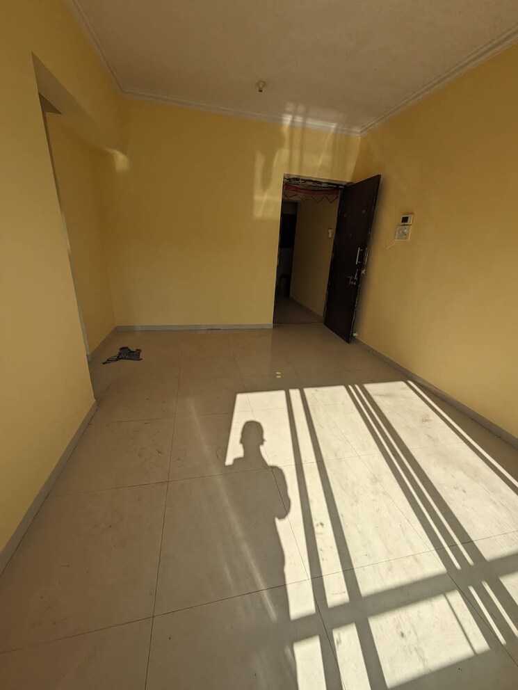 Living Room, raunak-city-phase-2 1 Bedroom 643 Sq.Ft. Apartment In Kalyan West Thane 8033713