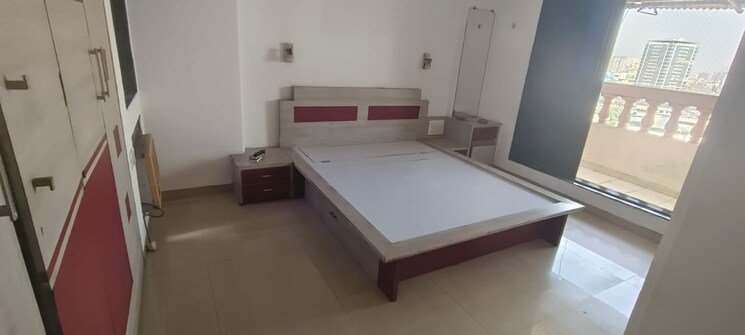 Master Bedroom, shreeji-ville-co-operative-housing-society-ltd 2 Bedroom 800 Sq.Ft. Apartment In Panch Pakhadi Thane 8033727