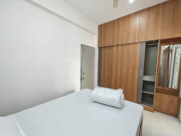 Room in 1 BHK Builder Floor at Hsr Layout – for Rent