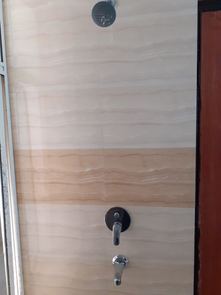 Bathroom, supertech-ecociti 3 Bedroom 1405 Sq.Ft. Apartment In Sector 137 Noida 8033807