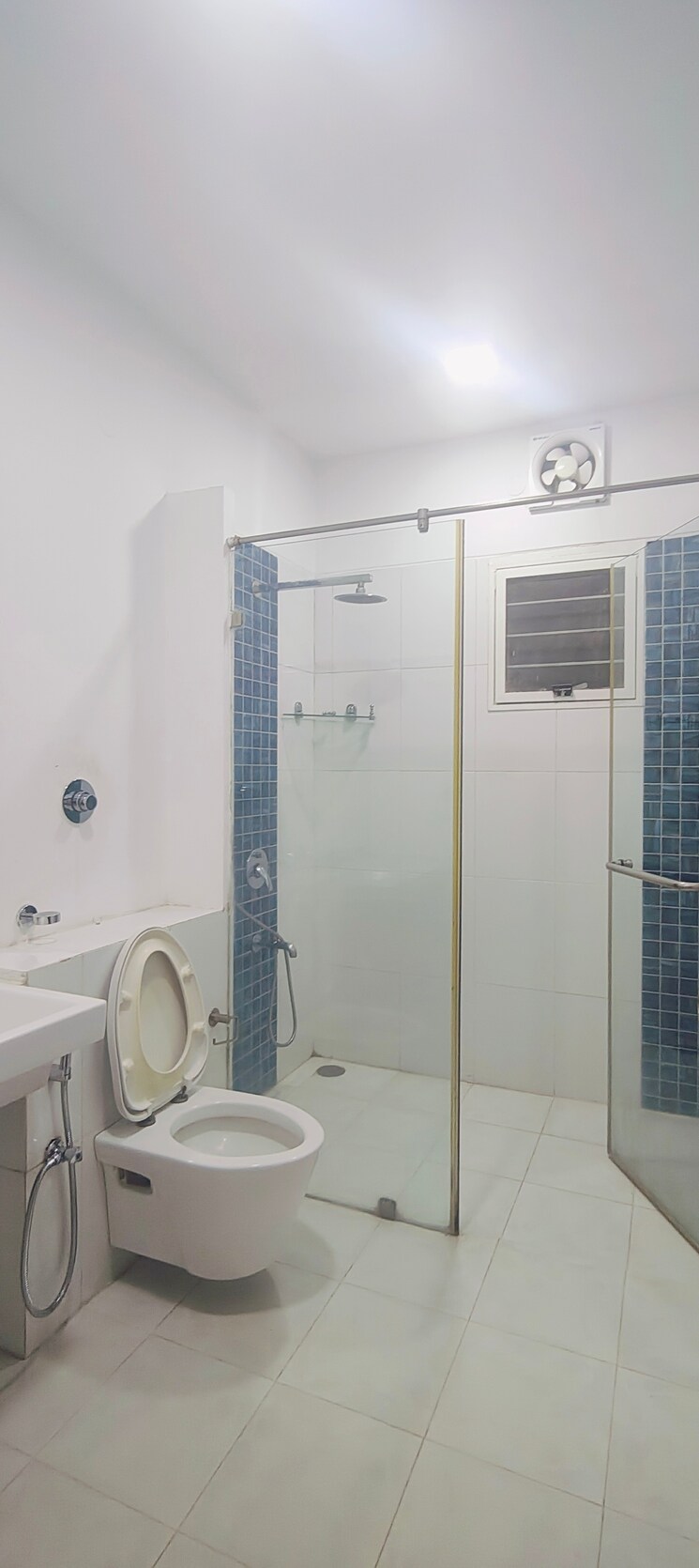 Bathroom, jayabheri-the-meadows 4 Bedroom 4200 Sq.Ft. Villa In Gachibowli Hyderabad 8033839