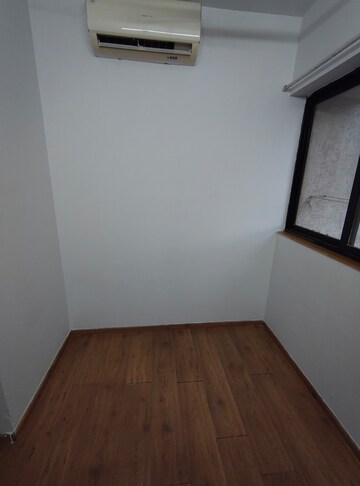 Room in 2.5 BHK Apartment at Lodha Palava Downtown Dombivli East, Dombivli East – for Rent