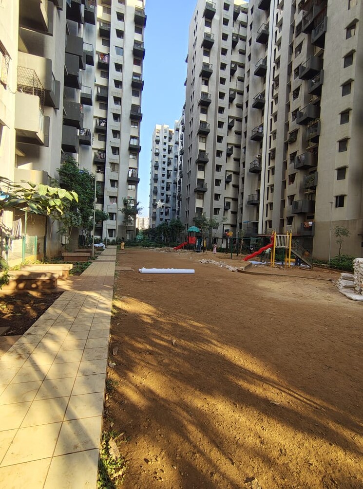Exterior View, lodha-palava-downtown-dombivli-east 1.5 Bedroom 634 Sq.Ft. Apartment In Dombivli East Thane 8033863