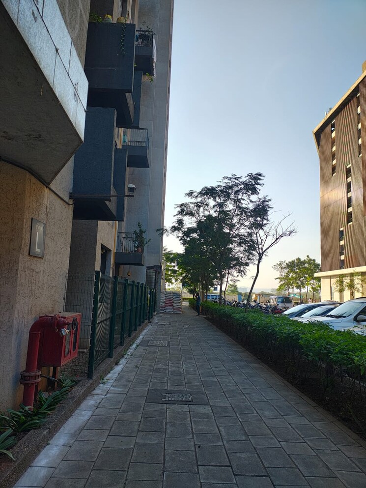 Exterior View, lodha-palava-downtown-dombivli-east 1.5 Bedroom 634 Sq.Ft. Apartment In Dombivli East Thane 8033863