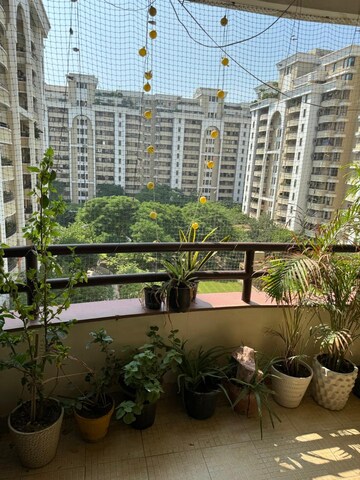 Balcony in 5 BHK Apartment at Vipul Belmonte, Sector 53 – for Rent