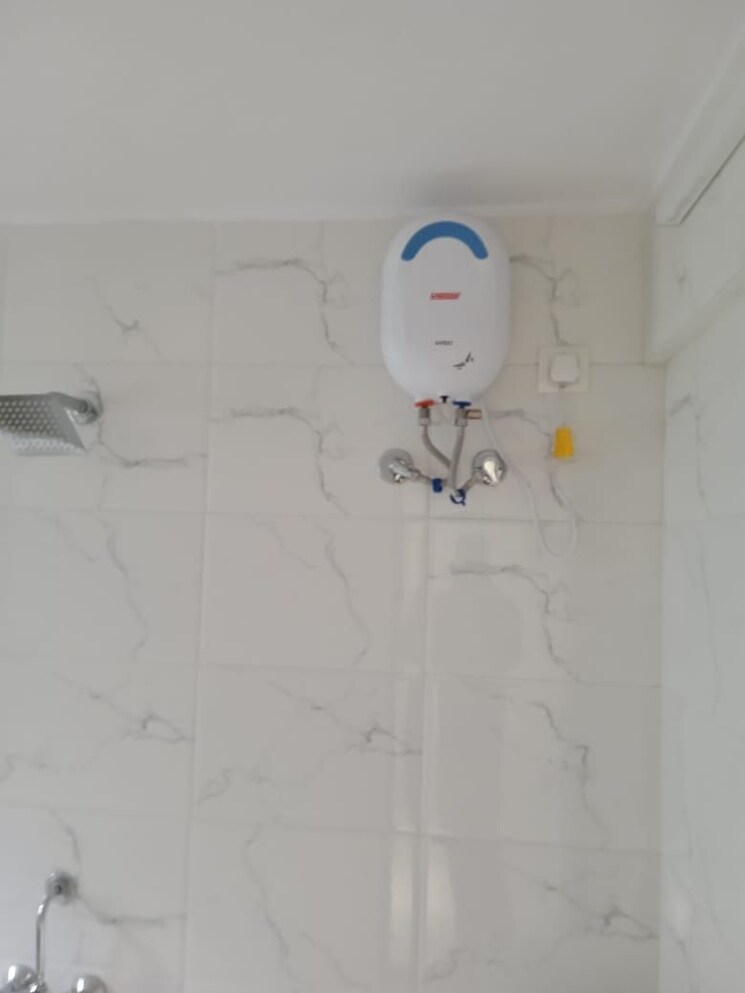 Bathroom, gokul-arcade-vile-parle-east 2 Bedroom 950 Sq.Ft. Apartment In Vile Parle East Mumbai 8033898