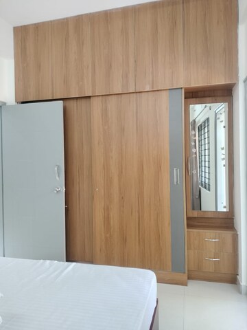 Room in 2 BHK Builder Floor at Hsr Layout – for Rent