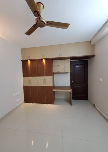 Furnished Amenities in 2 BHK Builder Floor at Hsr Layout – for Rent
