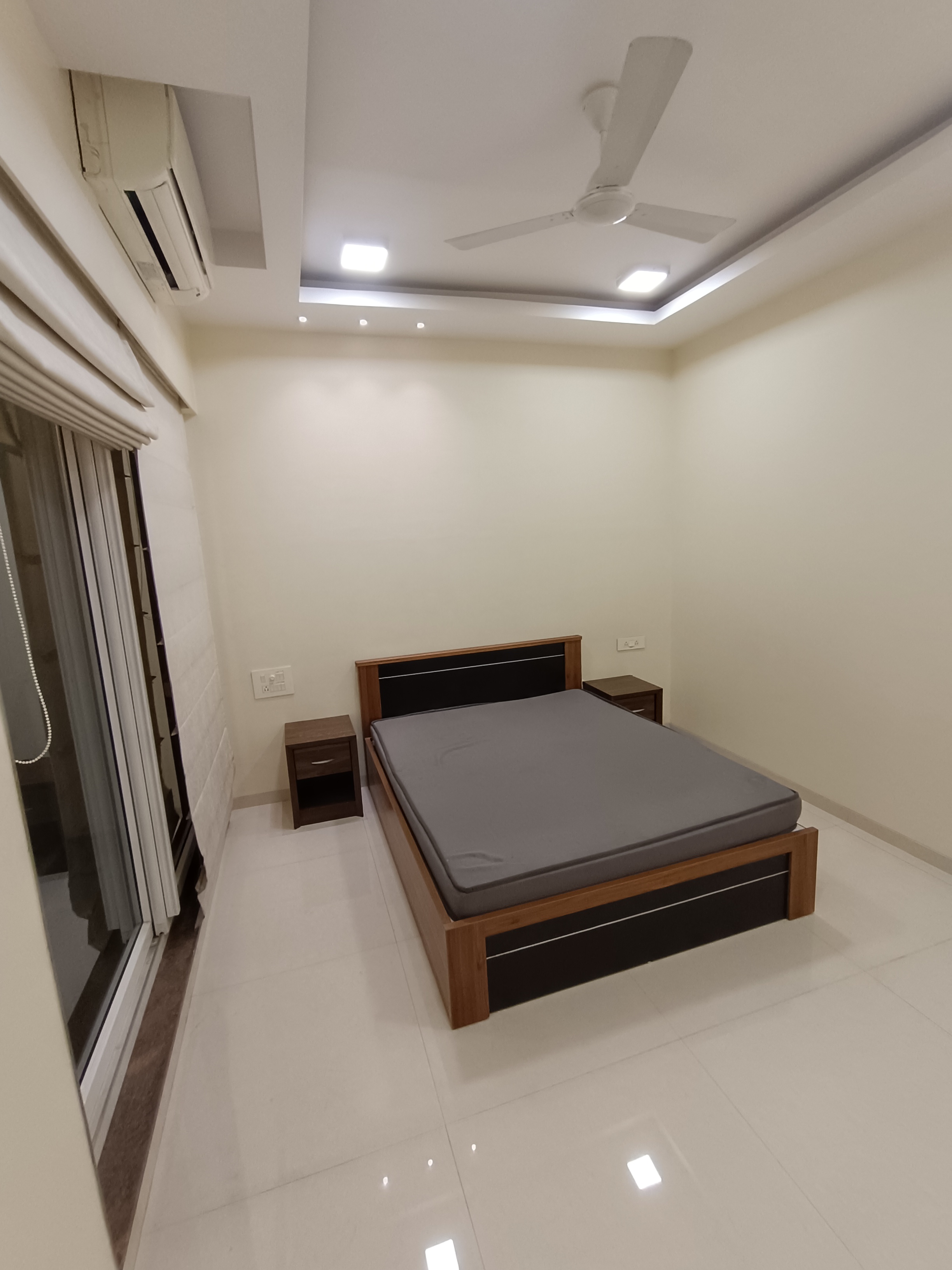 2 BHK 1300 Sq.Ft. Apartment in The Wadhwa Palm Beach Residency