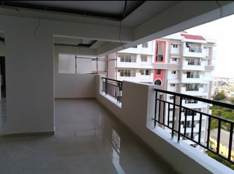 Balcony, vasavi-lakecity-west 3 Bedroom 1905 Sq.Ft. Apartment In Hafeezpet Hyderabad 8033979