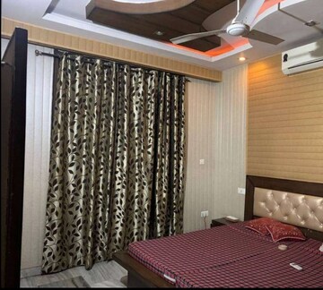 1 BHK Builder Floor For Rent in Sector 32