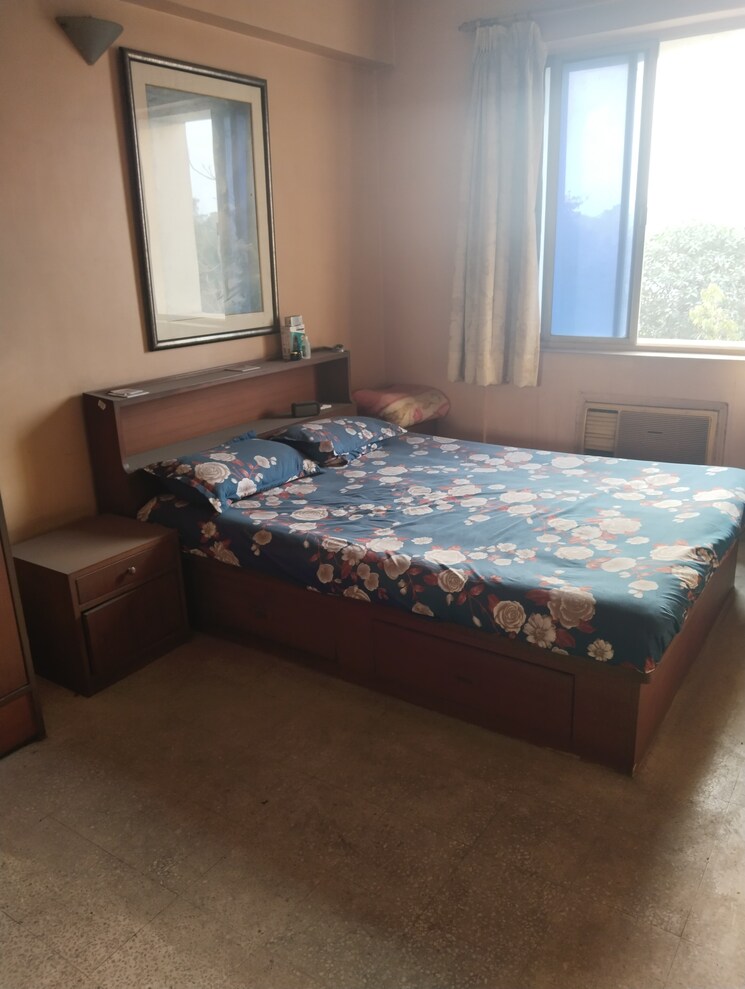 Master Bedroom, garden reach 3 Bedroom 1500 Sq.Ft. Apartment In Garden Reach Kolkata 8033996