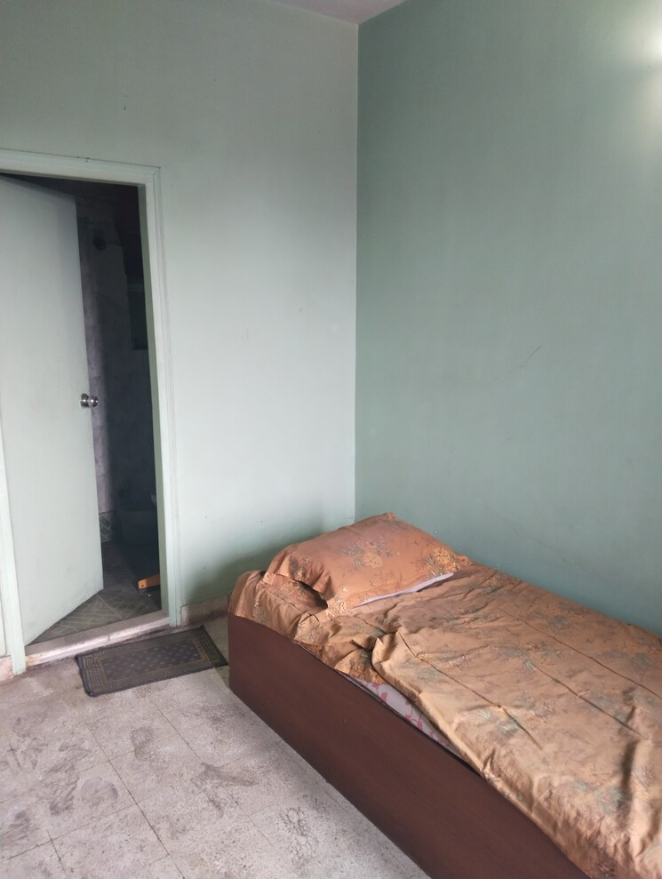 Bedroom, garden reach 3 Bedroom 1500 Sq.Ft. Apartment In Garden Reach Kolkata 8033996