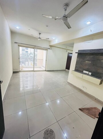 Kitchen in 3 BHK Apartment at Panchsheel Greens II, Sector 16 Greater Noida – for Rent