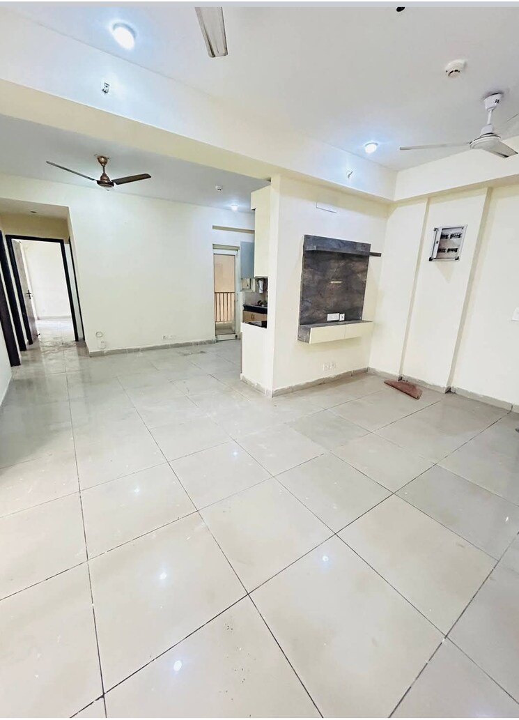 undefined, panchsheel-greens-ii 3 Bedroom 980 Sq.Ft. Apartment In Sector 16 Greater Noida Greater Noida 8034009